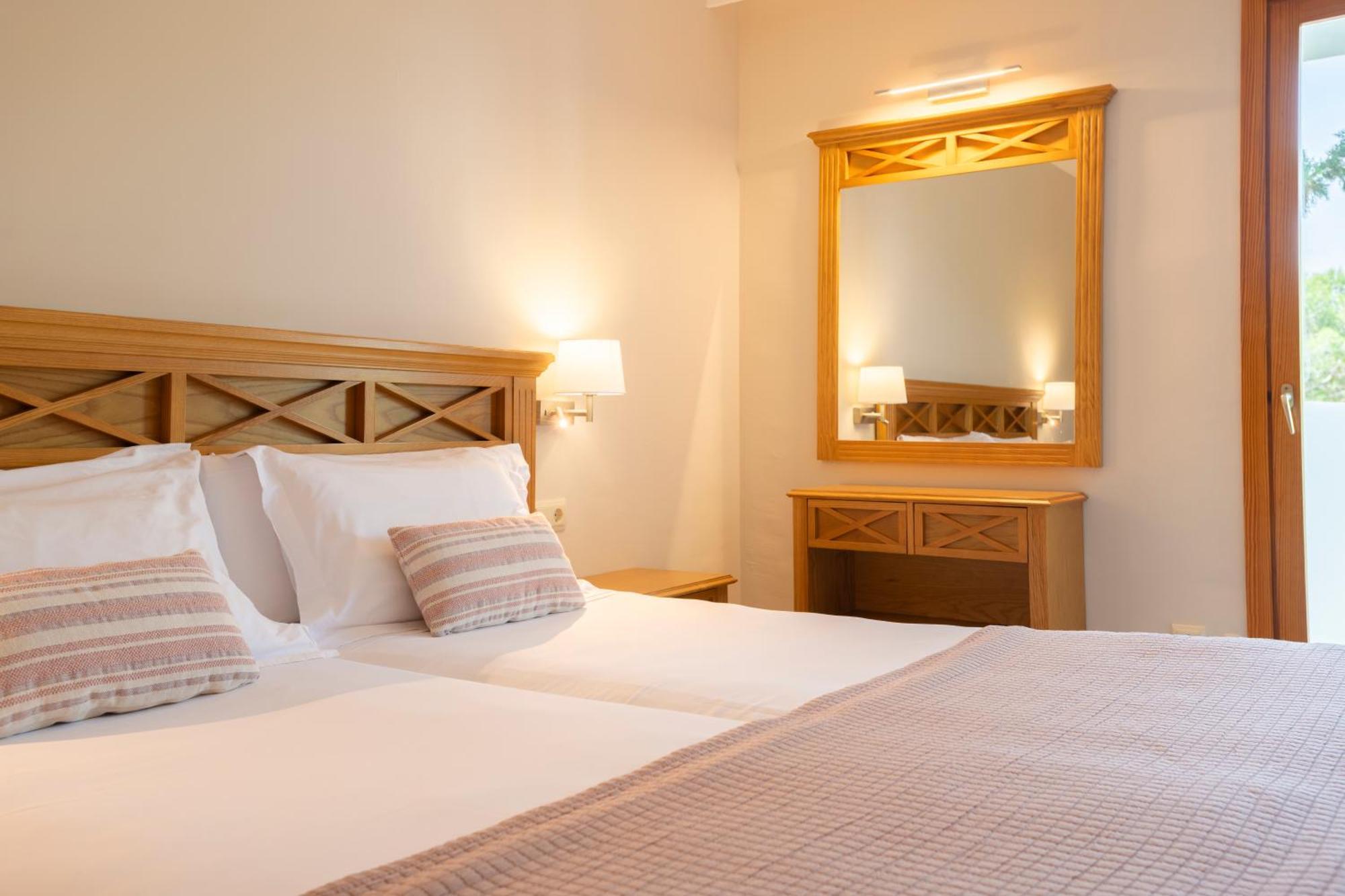 Inturotel Esmeralda Garden 3* Cala d'Or (Mallorca)